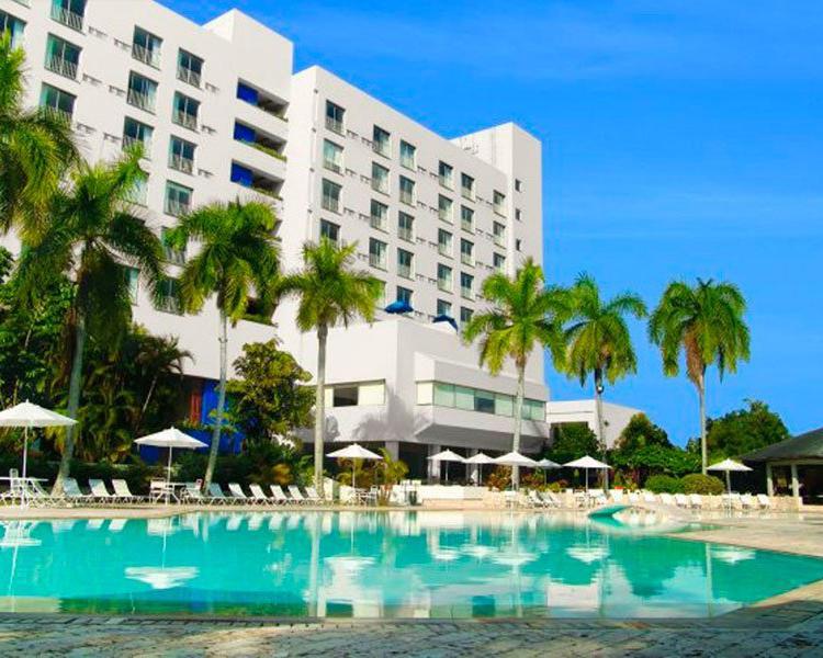 PISCINA Hotel ESTELAR Altamira - Ibagué