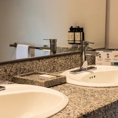 Baño ESTELAR Altamira Colombia - Ibagué Baño ESTELAR Altamira Colombia - Ibagué