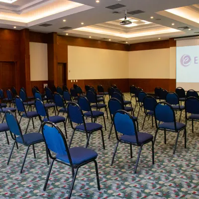 Salón ESTELAR Altamira Colombia - Ibagué Salón ESTELAR Altamira Colombia - Ibagué