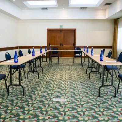 Salón ESTELAR Altamira Colombia - Ibagué Salón ESTELAR Altamira Colombia - Ibagué
