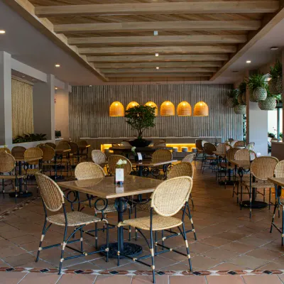 Restaurantes ESTELAR Altamira Colombia - Ibagué Restaurantes ESTELAR Altamira Colombia - Ibagué